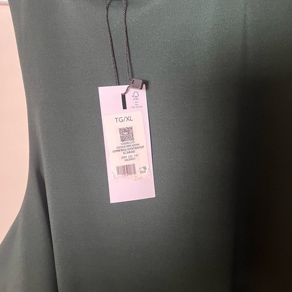 DYNAMITE Asymmetrical Body Suit - Picture 5 of 6